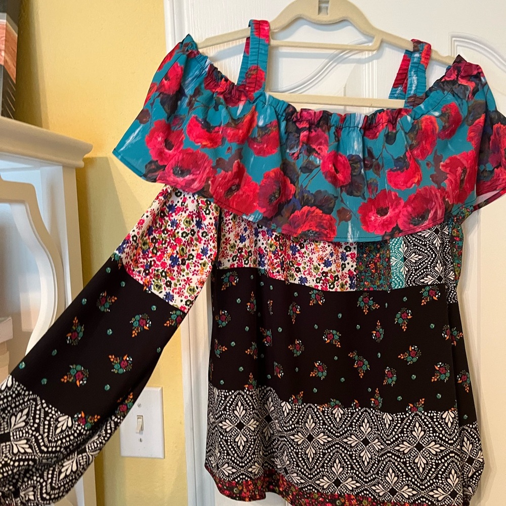 Figuero & Flower blouse size medium